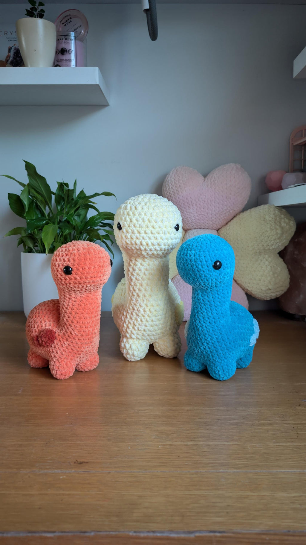 Bronty the Brontosaurus Low-Sew Crochet Pattern PDF