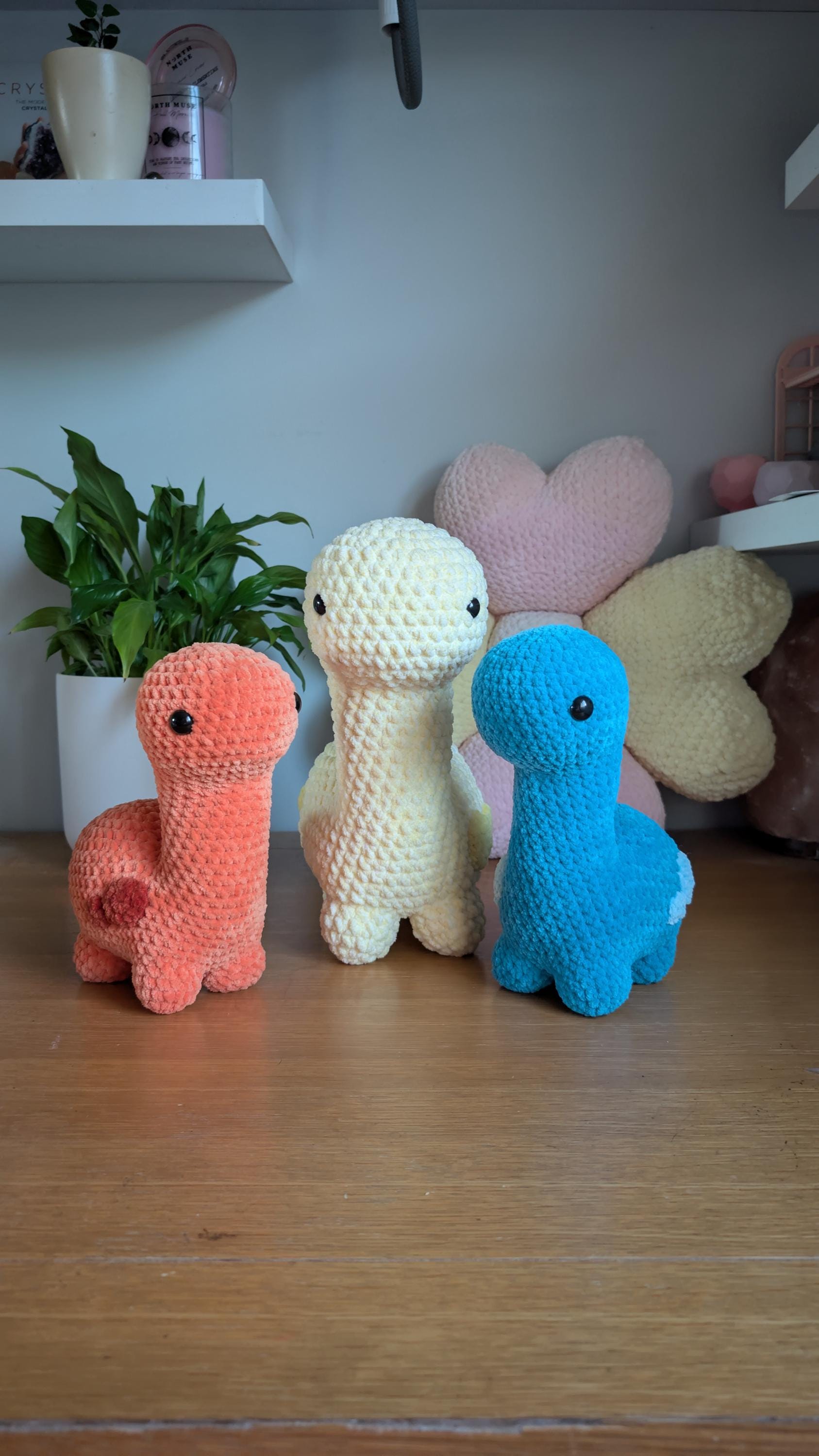 Bronty the Brontosaurus Low-Sew Crochet Pattern PDF