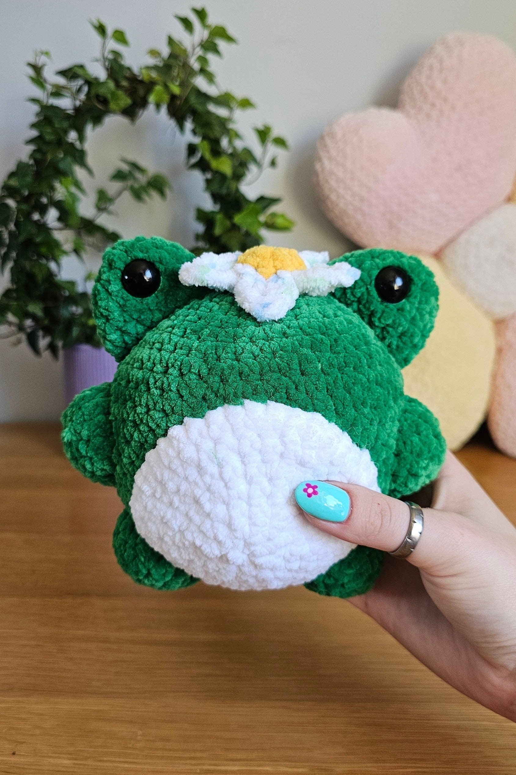 Herbert the Frog Crochet Pattern PDF